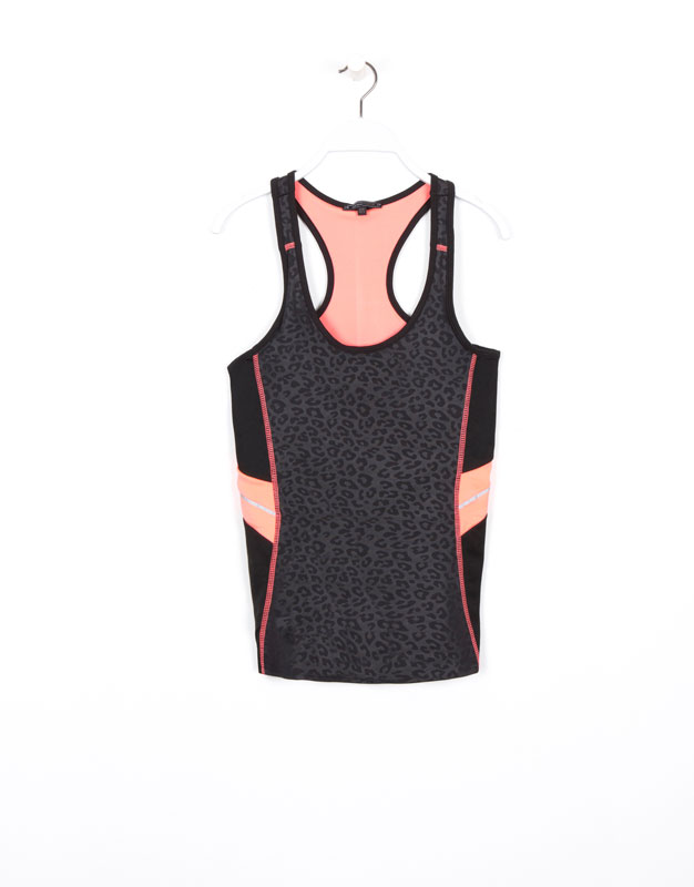 LEFTIES TOP DEPORTIVO DETALLES ROSAS/PRINT LEOPARDO ANTES 9,99 € AHORA 5,99 €
