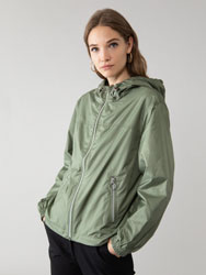 LIGHTWEIGHT HOODED JACKET