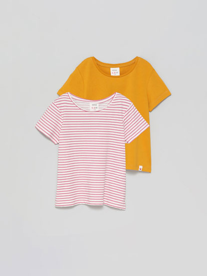 2-Pack of basic plain and printed short sleeve T-shirts