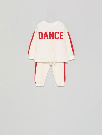 Basic tracksuit top and bottoms