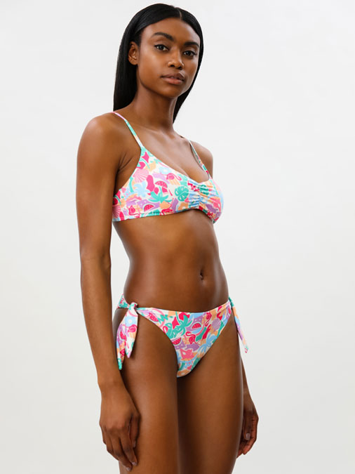 Two-piece swimwear set with gathering