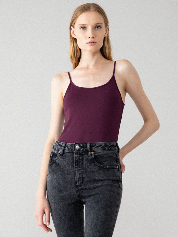 camiseta basica de tirantes mujer
