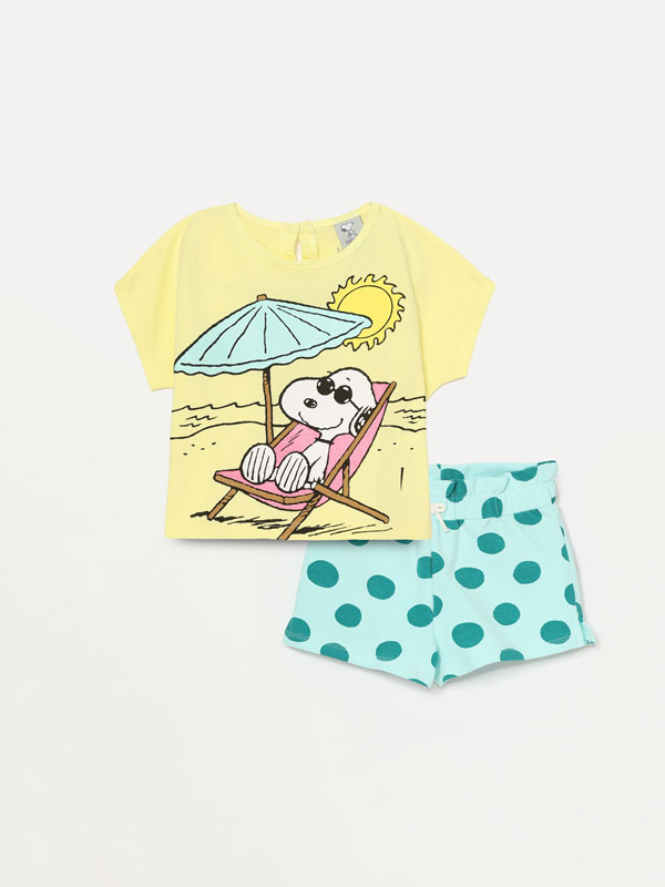 Conjunto de t-shirt e calções de Snoopy Peanuts™