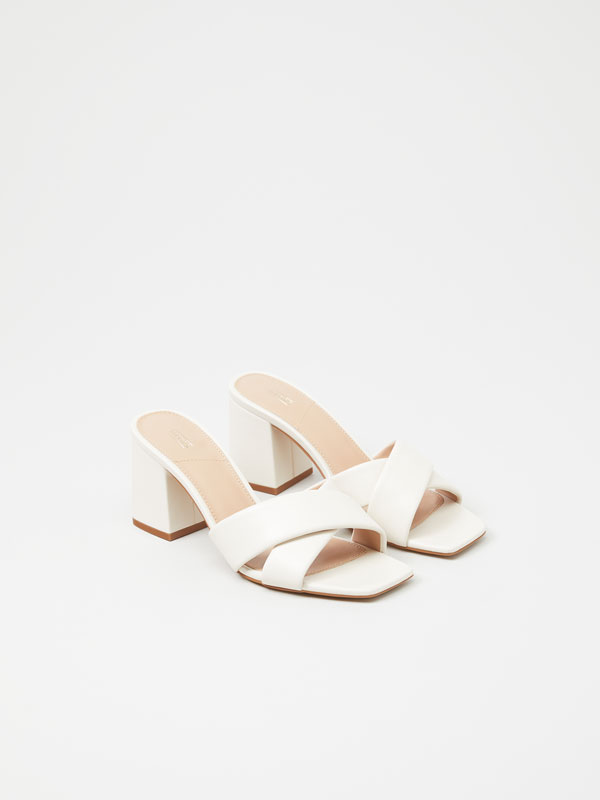 lefties sandalias