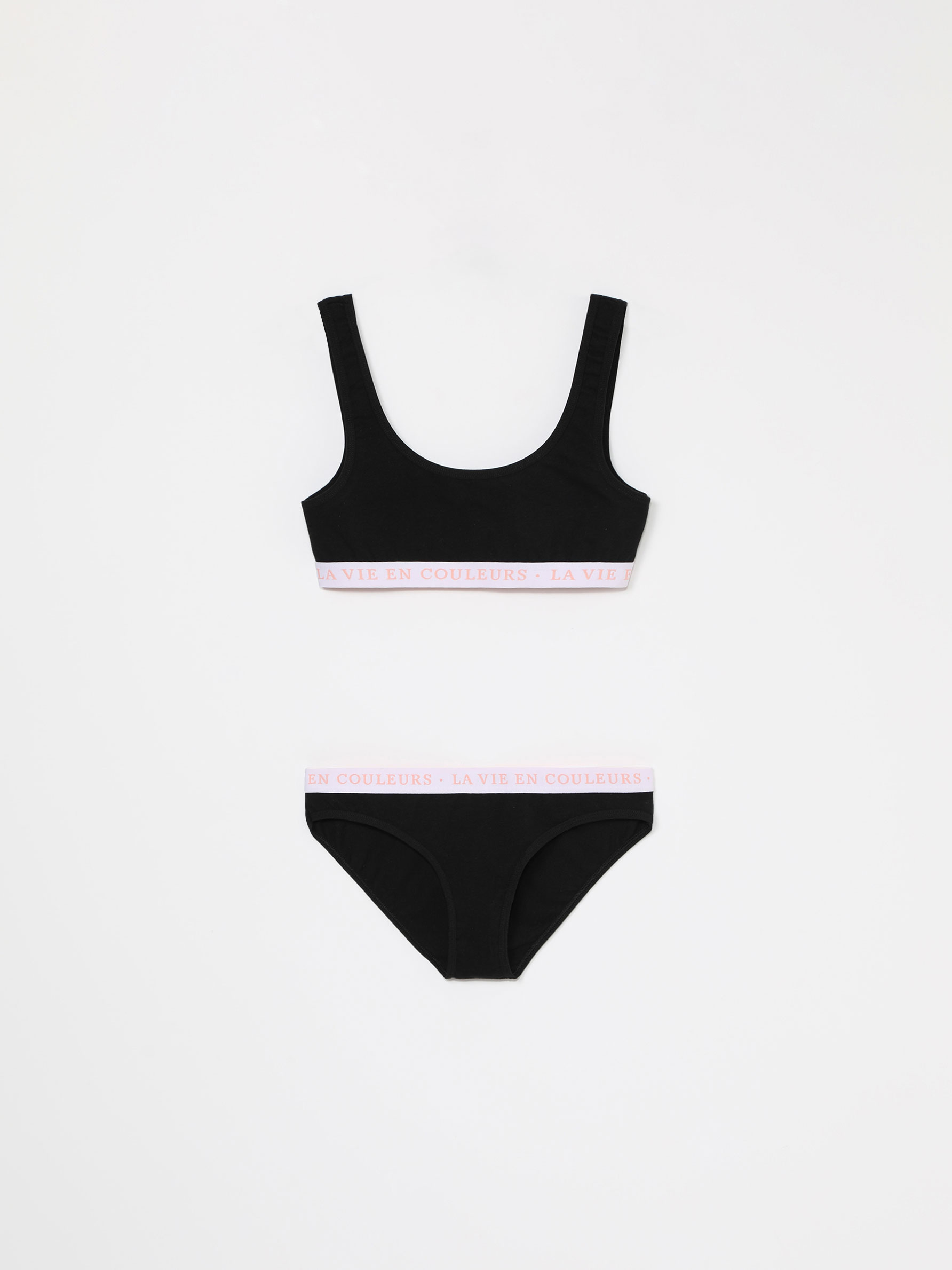 TOP AND BRIEFS SET