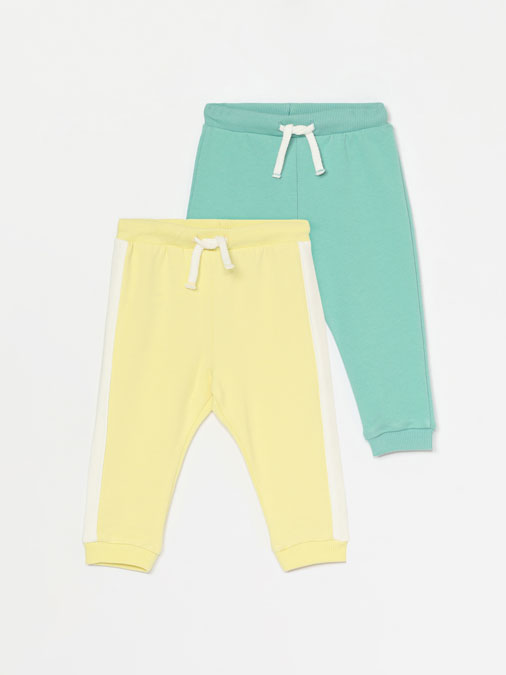 PACK DE 2 PANTALONES DE FELPA LISOS Y ESTAMPADOS CON FRANJAS