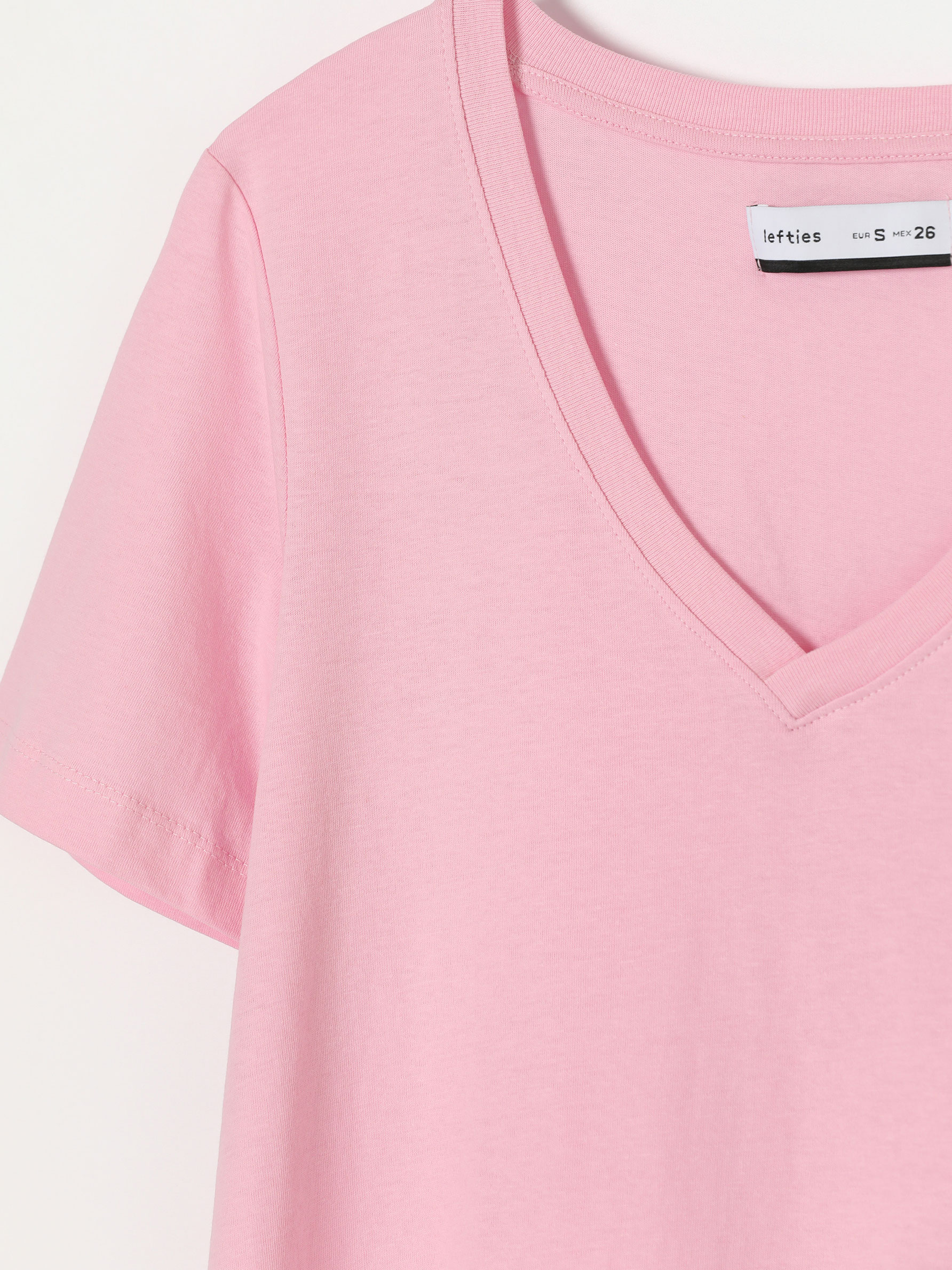 2-Pack of basic V-neck T-shirts - T 