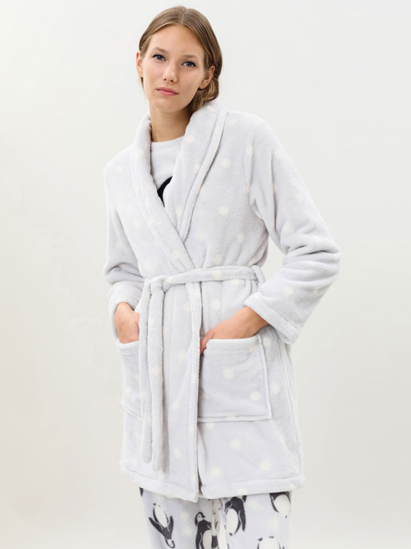 Dressing gown with faux fur polka dots