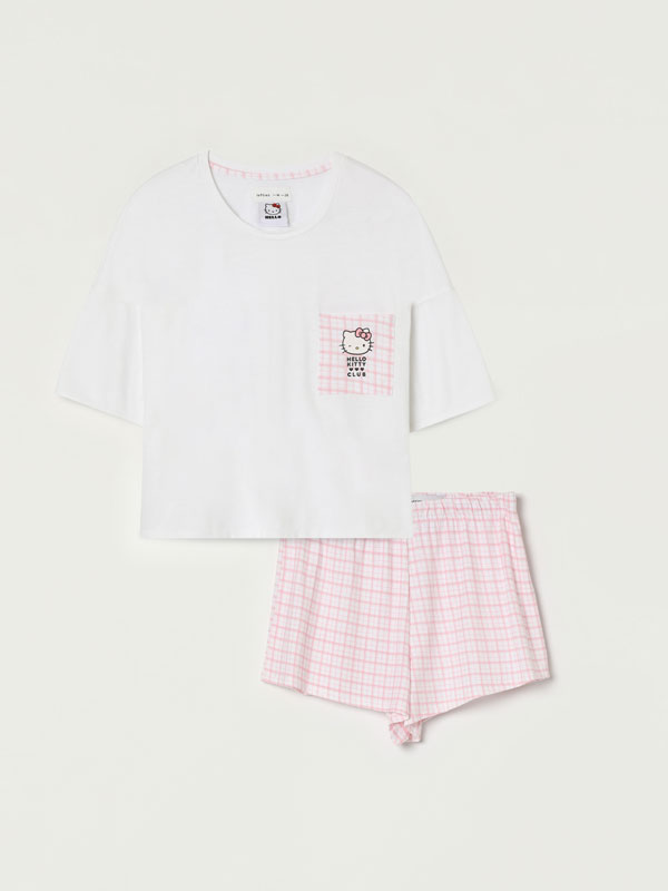 Conjunto de pijama de Hello Kitty ©SANRIO