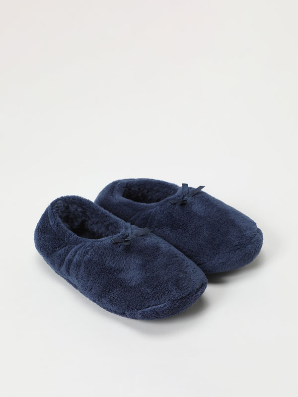 Soft-touch slippers