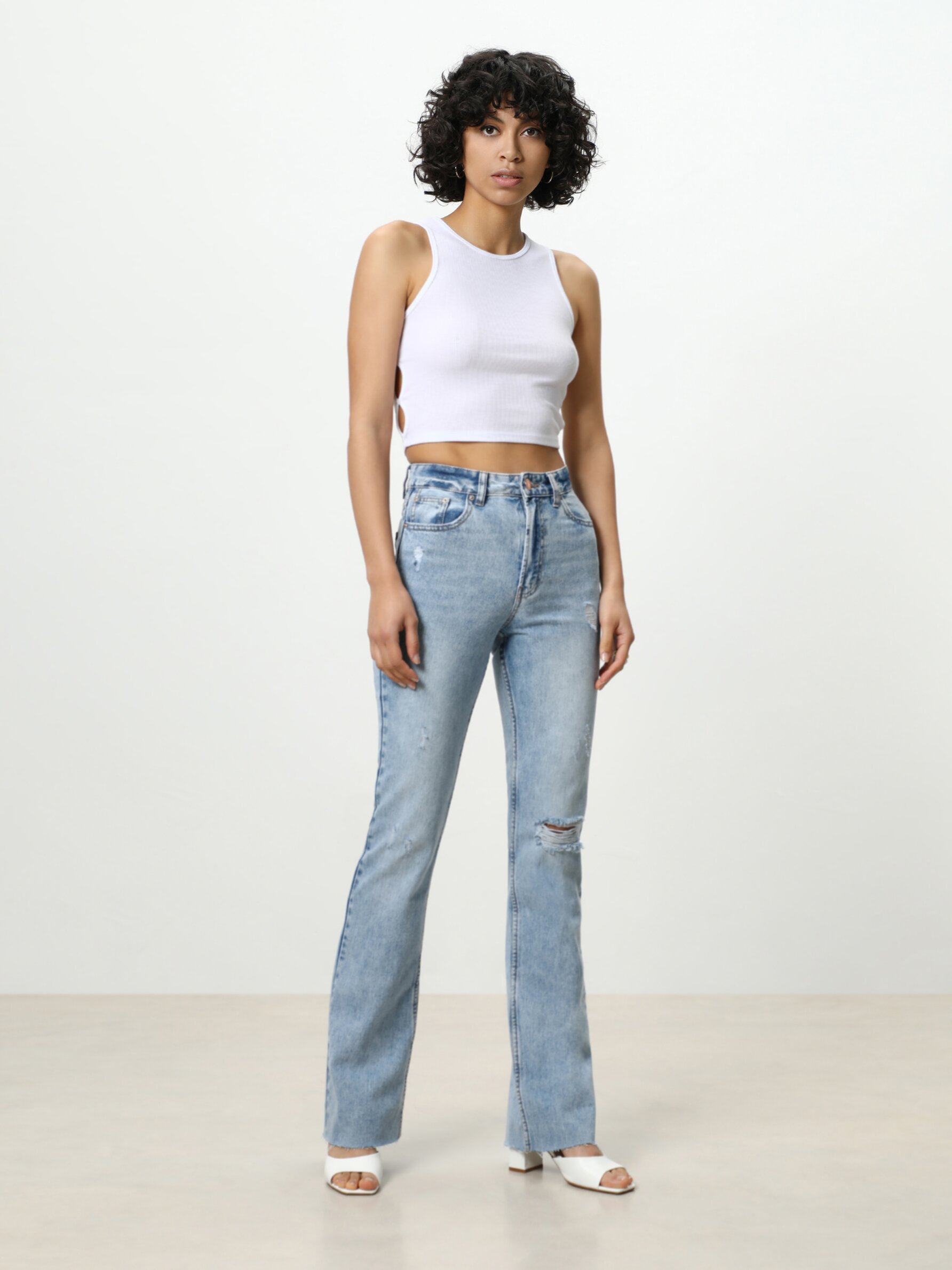 high waist flared jeans zara