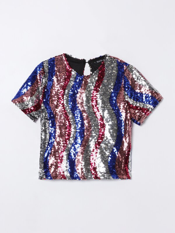 T-shirt with coloured sequins