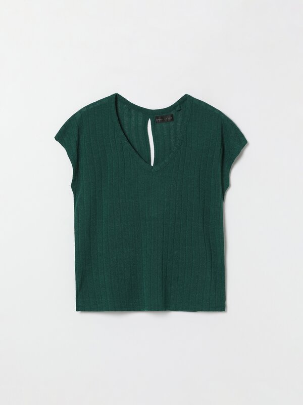 Knit top with vents