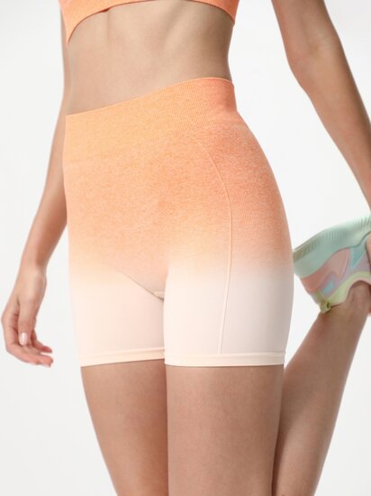 Pantalones cortos deportivos de mujer | Lefties