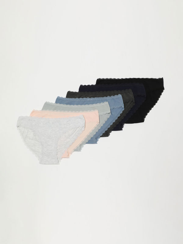 7-Pack of classic lace briefs