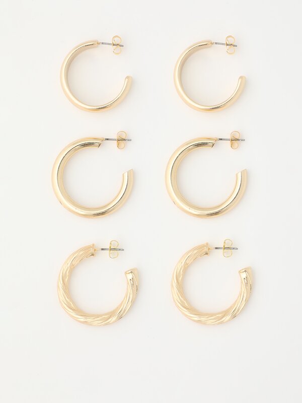 Pack of 3 pairs of gold-toned earrings