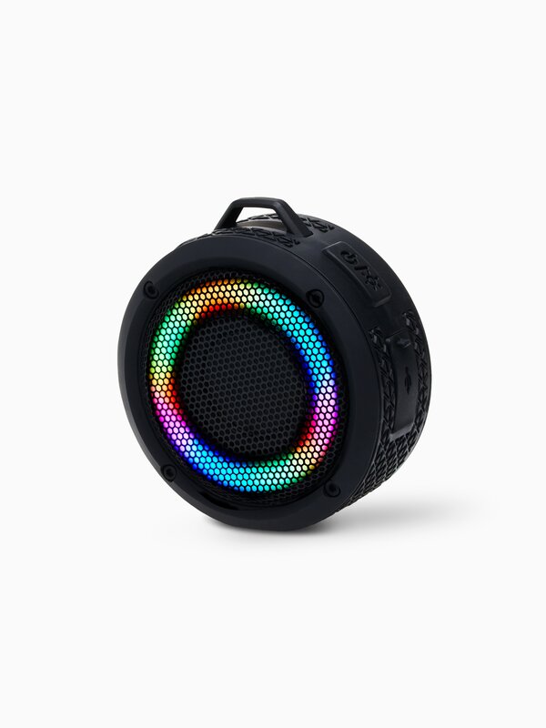 Water-resistant speaker