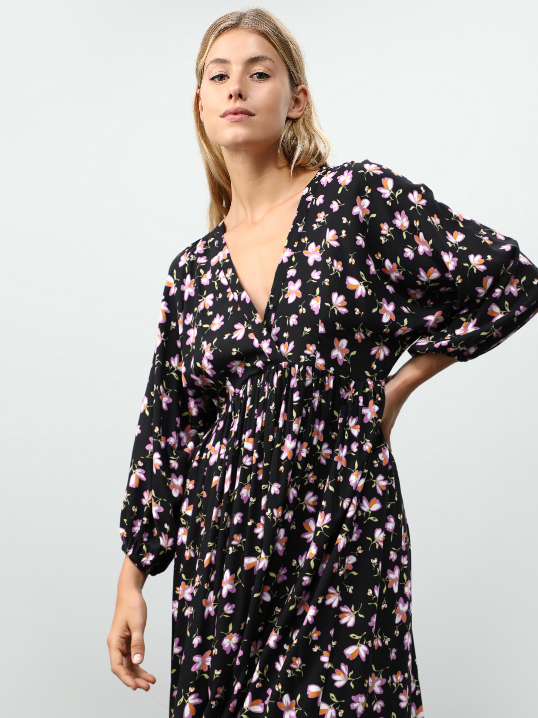 WOMAN - | Lefties Spain (Canary Islands 