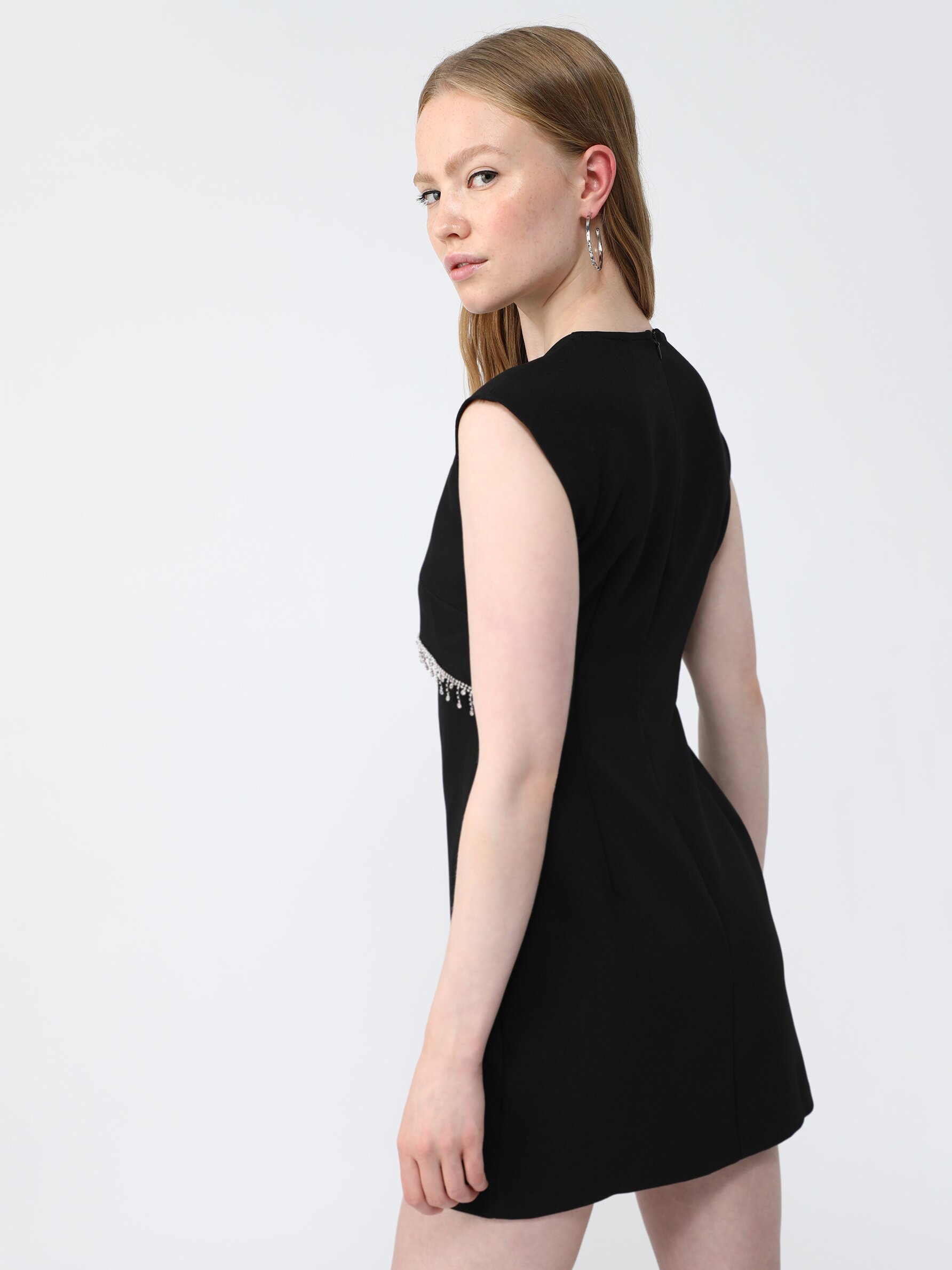 Vestido abertura strass - VESTIDOS - TODA LA COLECCIÓN - MUJER - | Lefties Mexico Vestido abertura strass - VESTIDOS - TODA LA COLECCIÓN - MUJER - | Lefties Mexico