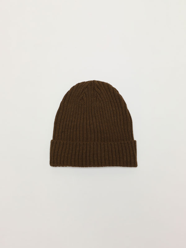Rib-knit hat