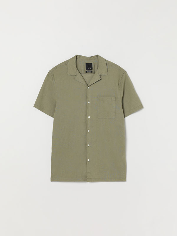 Camisa de manga curta em linho/algodão