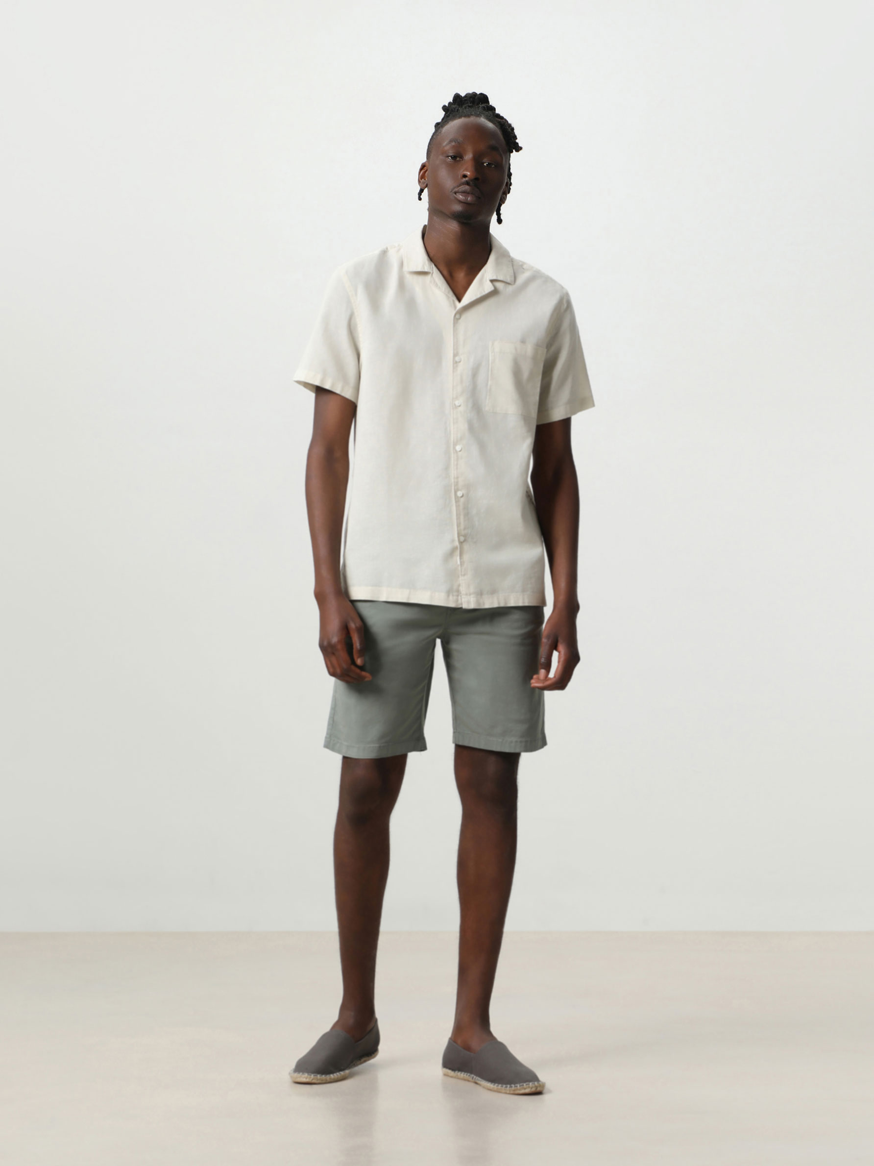 Linen-cotton blend short sleeve shirt 