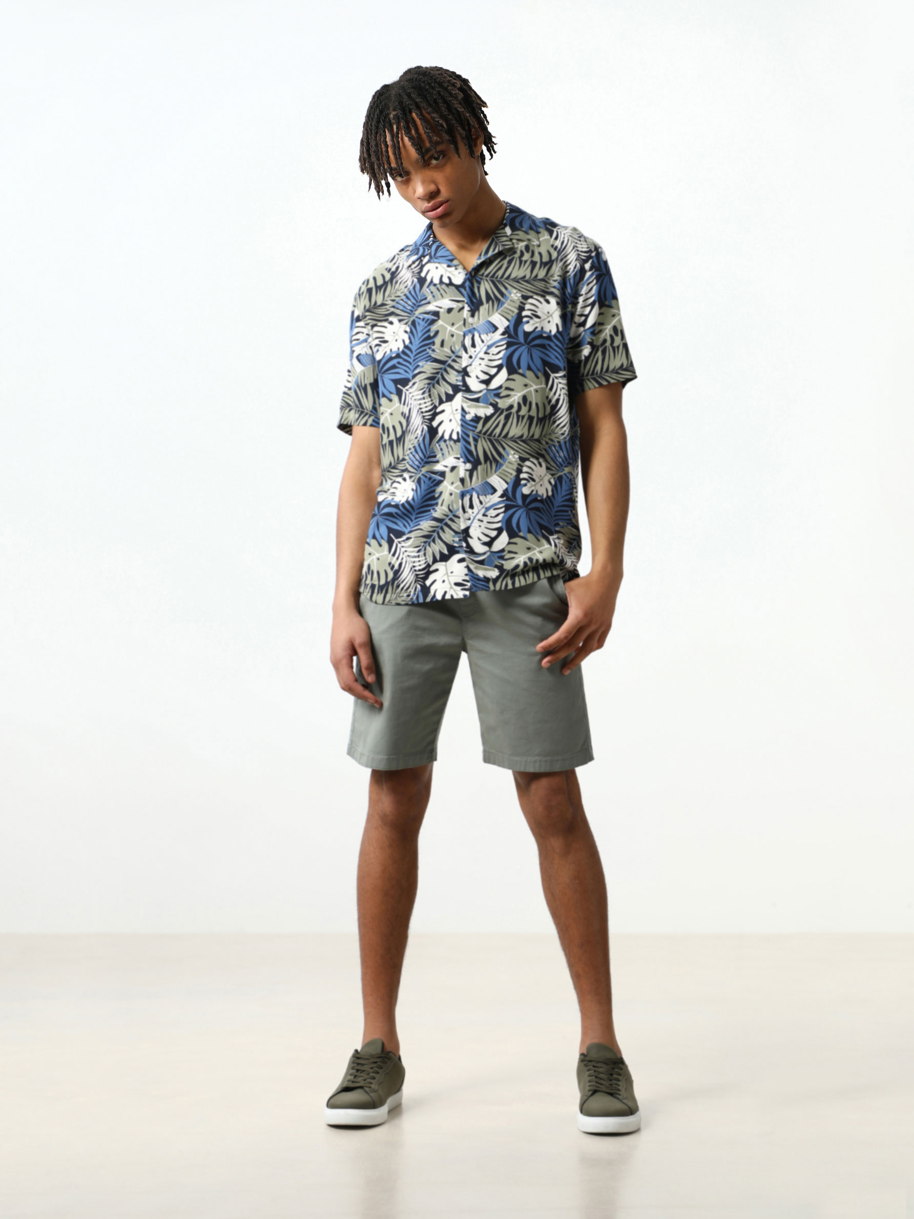 Short sleeve printed viscose shirt 