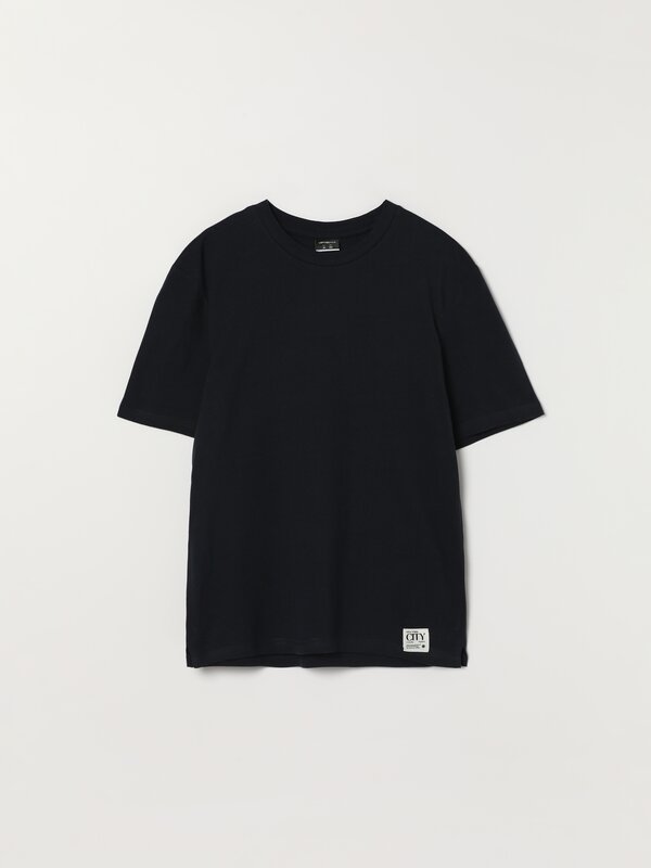 chuck 2 black