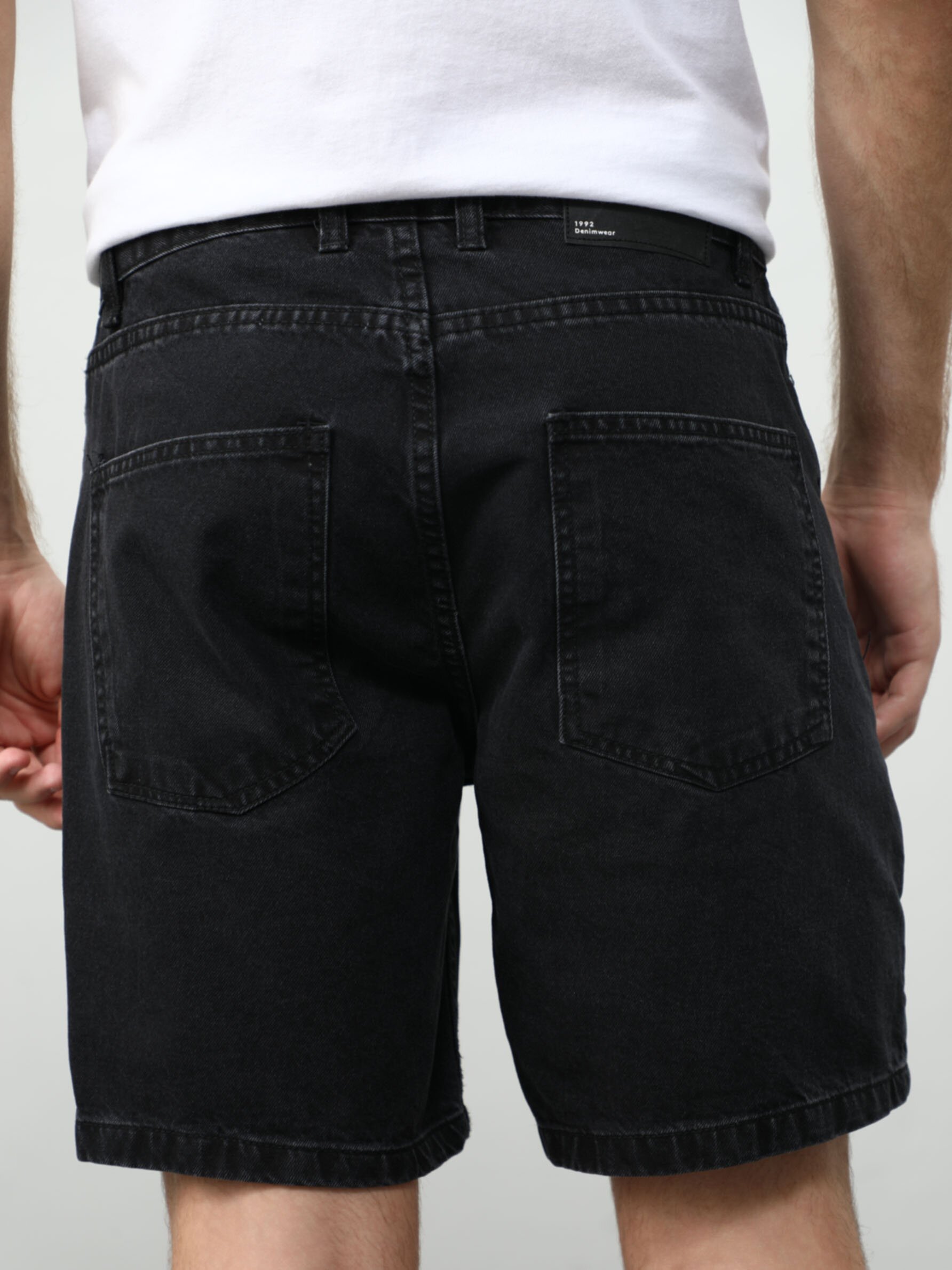 Slim fit denim bermuda shorts - NEW IN 