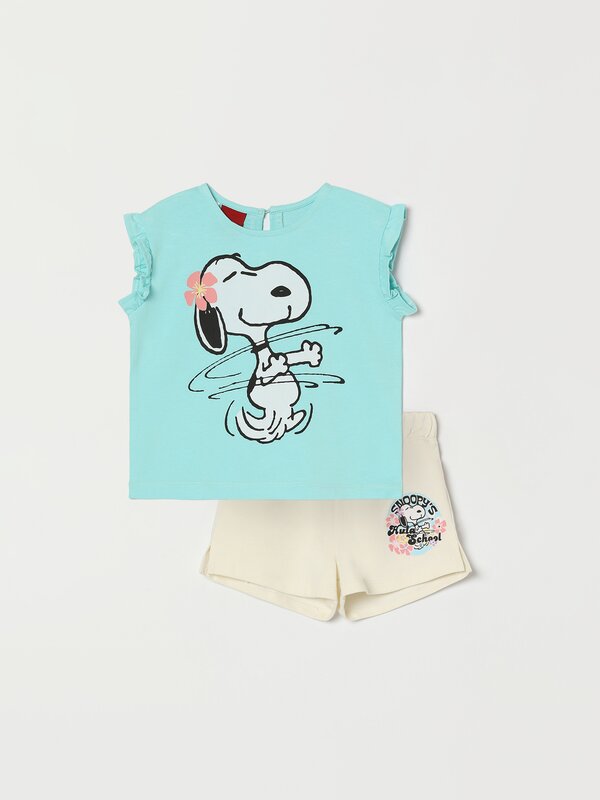 2-piece set with a Snoopy Peanuts™ print