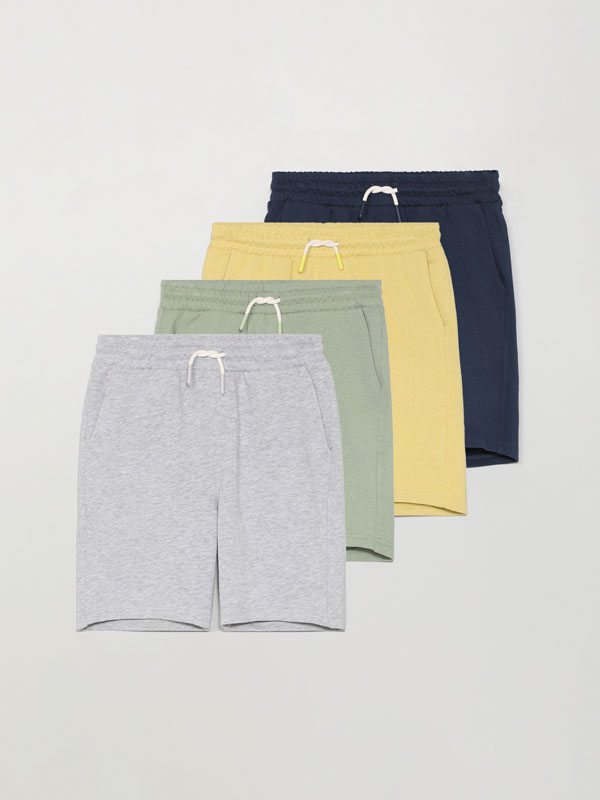 Pack of 4 pairs of basic plush Bermuda shorts