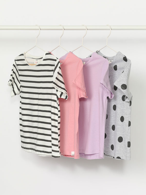 4-Pack of plain and printed short sleeve T-shirts