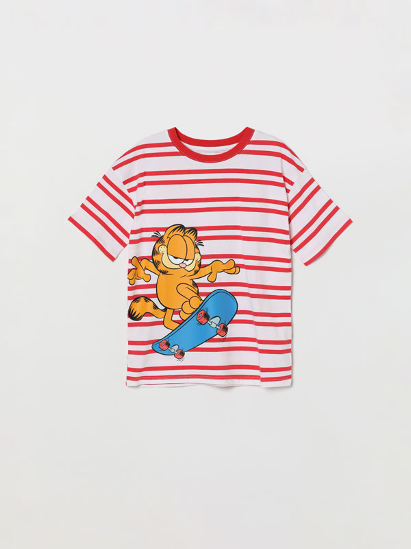 T-shirt manga curta estampado Garfield ©Nickelodeon