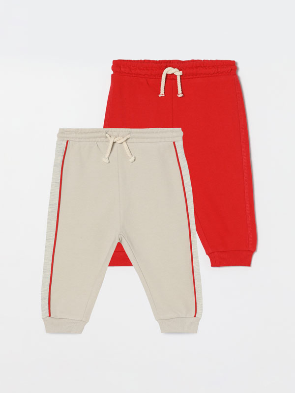 2-pack of assorted plush trousers