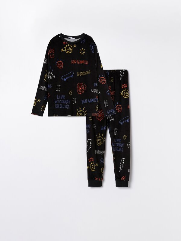 Velvety pyjama set