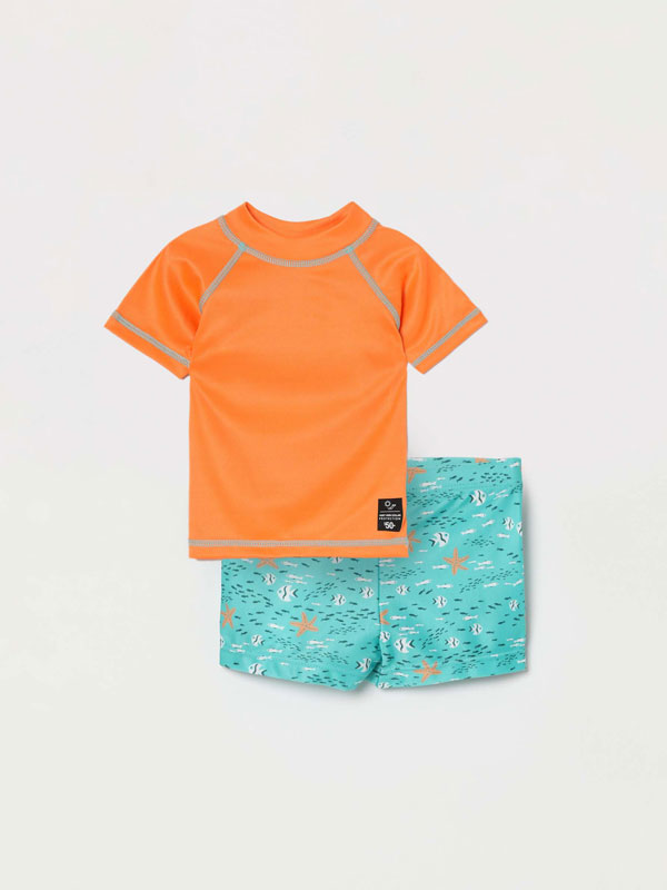 Swimming trunks and sun T-shirt set