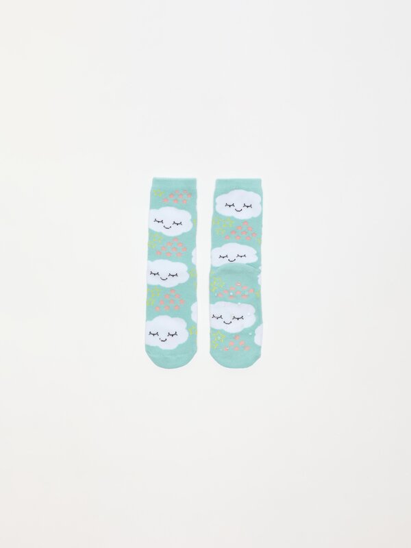 Non-slip cloud print socks