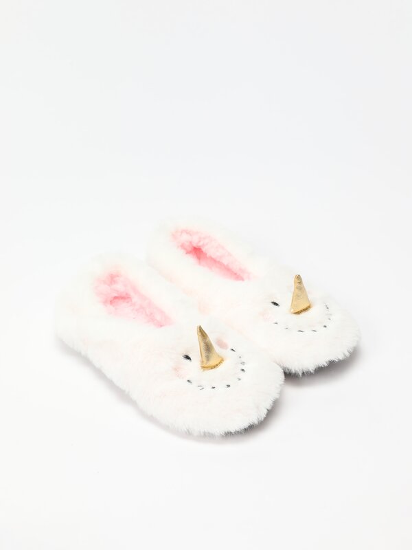 Snowman house slippers