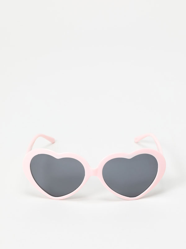 moschino heart shaped sunglasses
