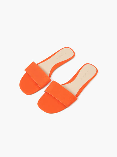 Sandalias planas de mujer | Lefties Nueva Colección