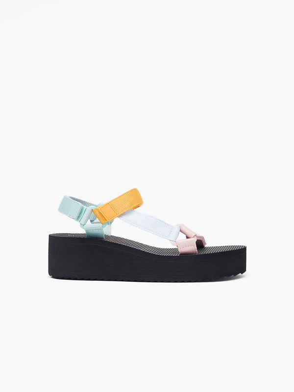 sandalias deportivas mujer zara