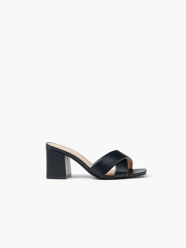 Sandalias de tacón de mujer | Lefties Nueva Colección