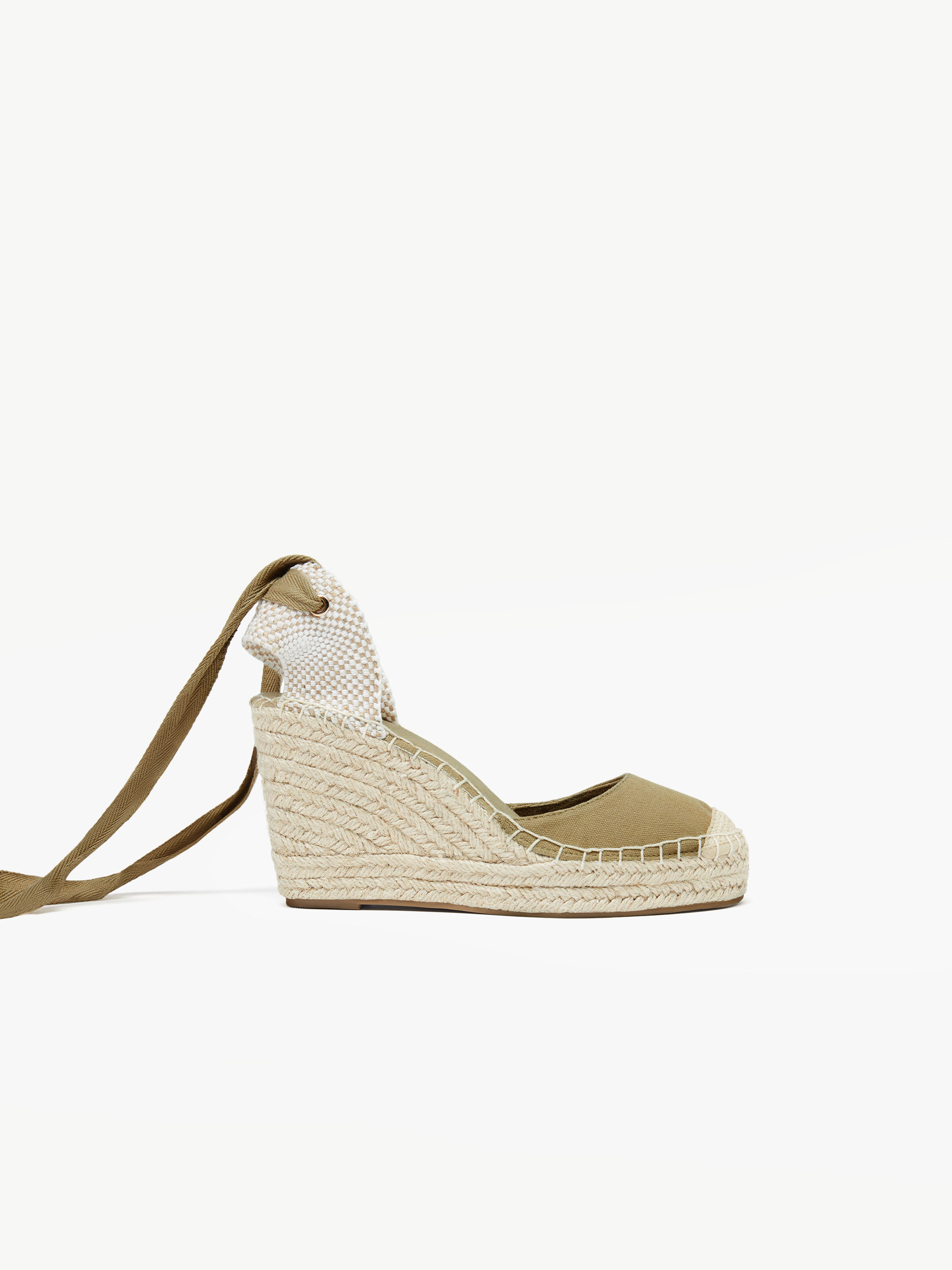 Cuña yute atada - Cuñas | Alpargatas - ZAPATOS - TODA LA COLECCIÓN - MUJER  - | Lefties ESPAÑA