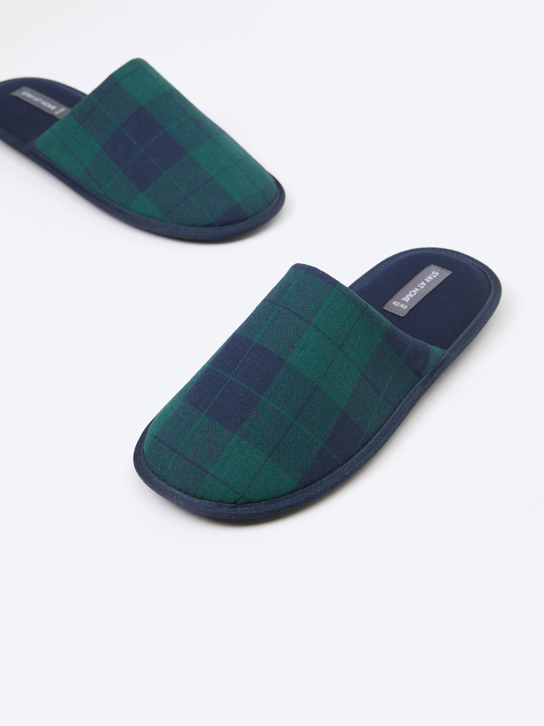 urban outfitters house slippers