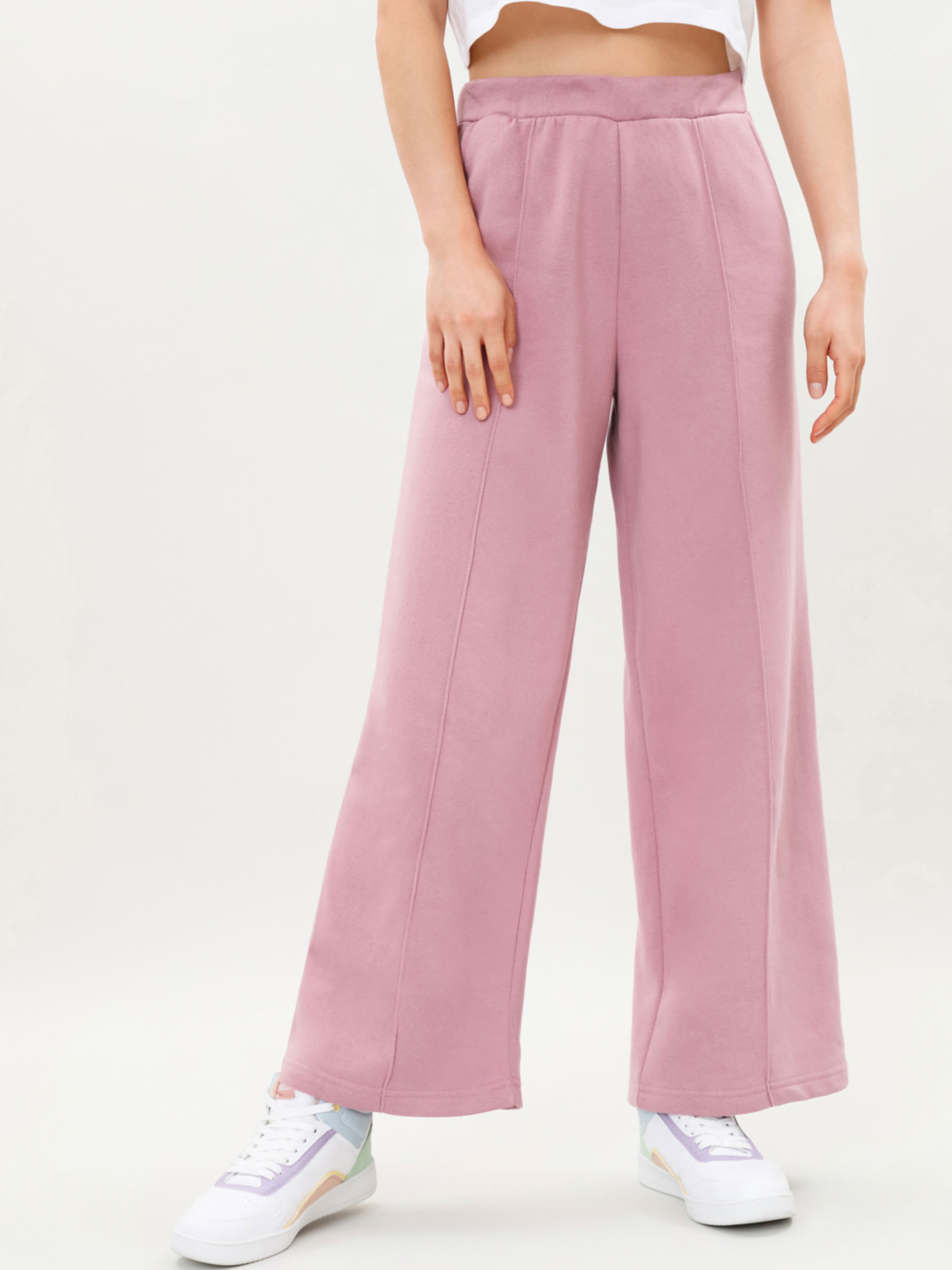 Pantalón oversize palazzo - Pantalones Chándal - PANTALONES - TODA LA  COLECCIÓN - MUJER - | Lefties ESPAÑA