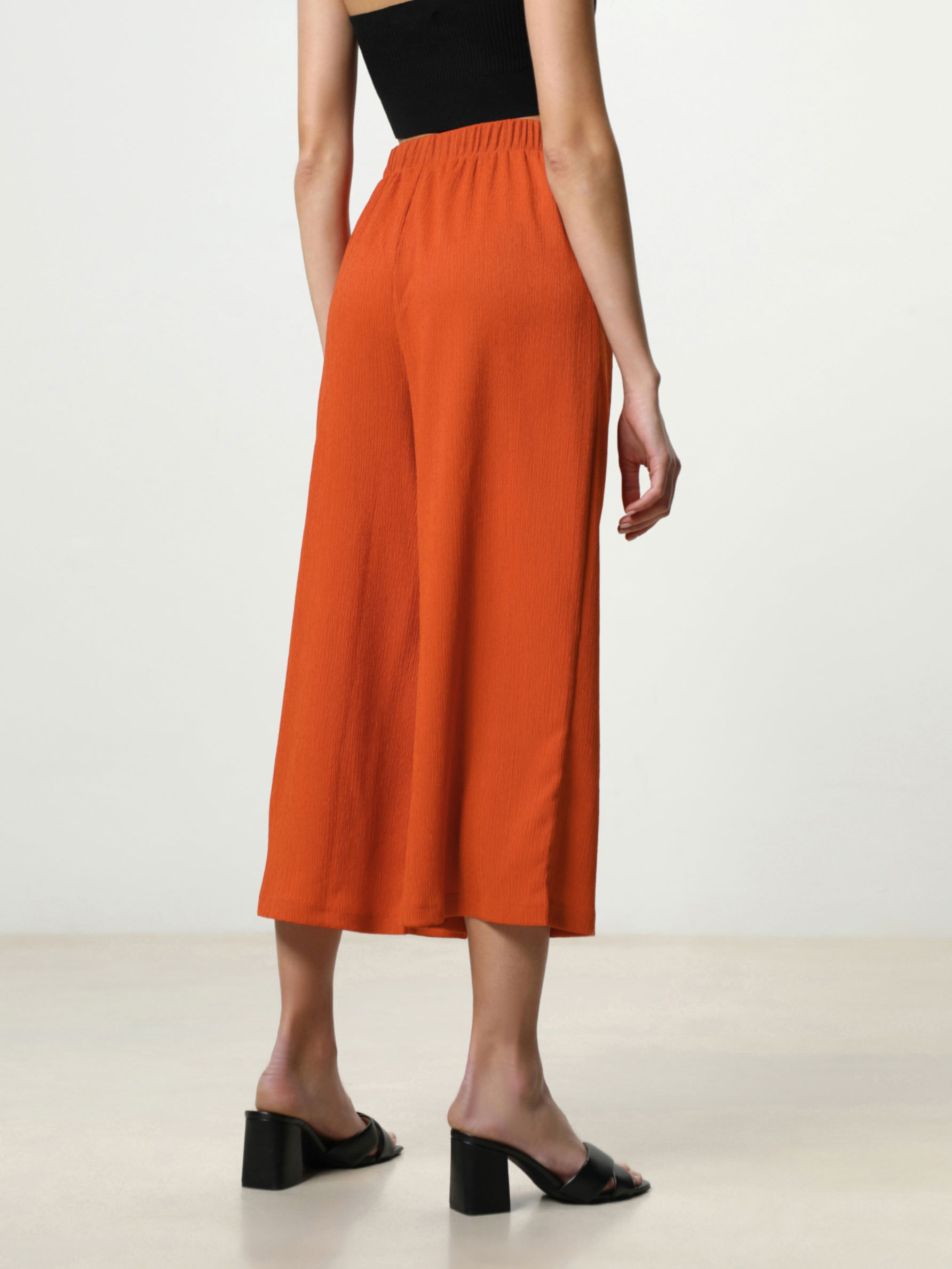 Pantalón culotte - PANTALONES - TODA LA COLECCIÓN - MUJER - | Lefties ESPAÑA