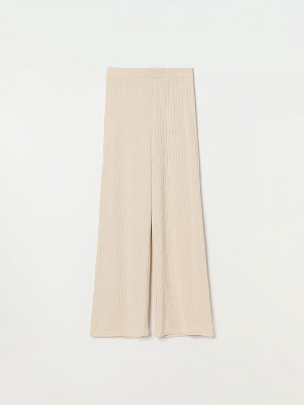 Pantalones de mujer | Lefties Nueva Colección