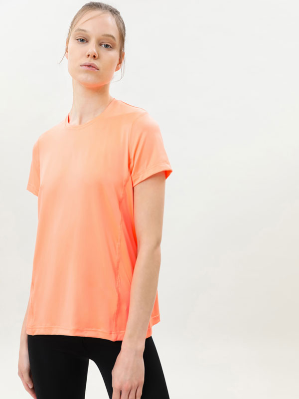 Ropa deportiva de mujer | Lefties Nueva Colección