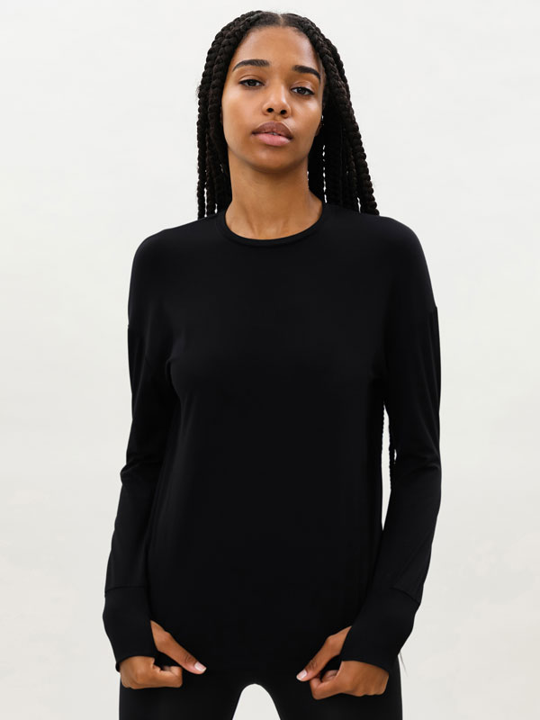 Camisetas deportivas de mujer | Lefties Nueva Colección