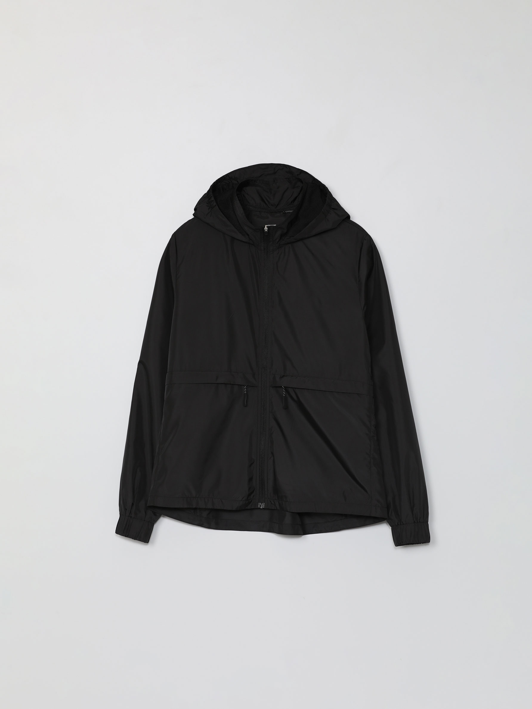 Cortavientos plegable - Chaquetas - ROPA DEPORTIVA - TODA LA COLECCIÓN -  MUJER - | Lefties ESPAÑA